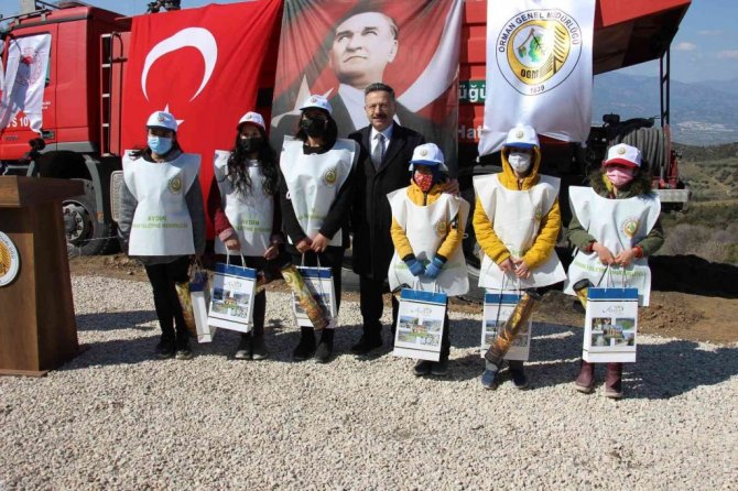 Aydın’da 10 bin adet fidan toprakla buluştu