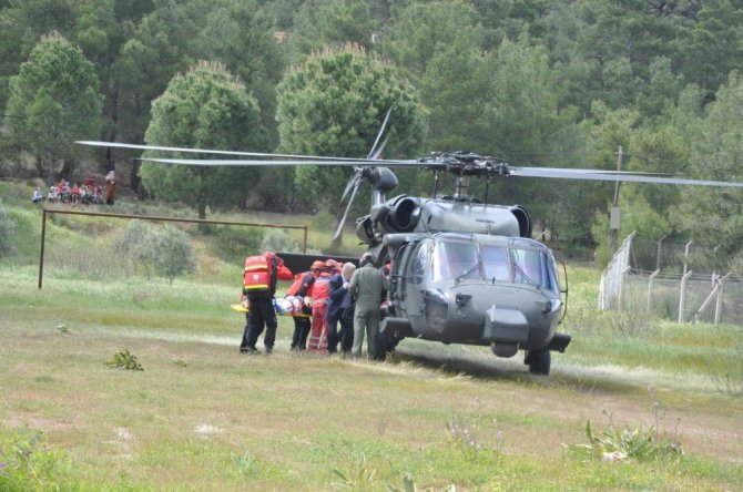 Aydın’da askeri helikopterin de katıldığı tatbikat nefes kesti