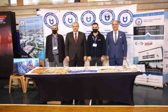 Aydın’da ’Üniversite Tanıtım ve Kariyer Günleri’nin açılışı gerçekleştirildi