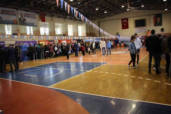 Aydın’da ’Üniversite Tanıtım ve Kariyer Günleri’nin açılışı gerçekleştirildi