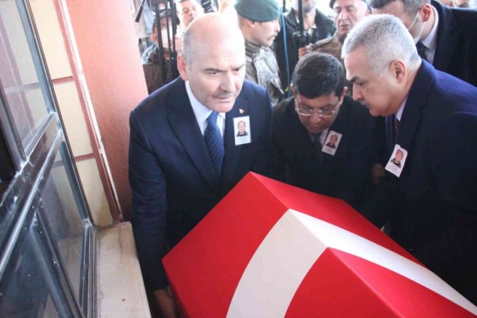 Aydınlı şehit, Necati Aygün, tekbirlerle son yolculuğuna uğurlandı