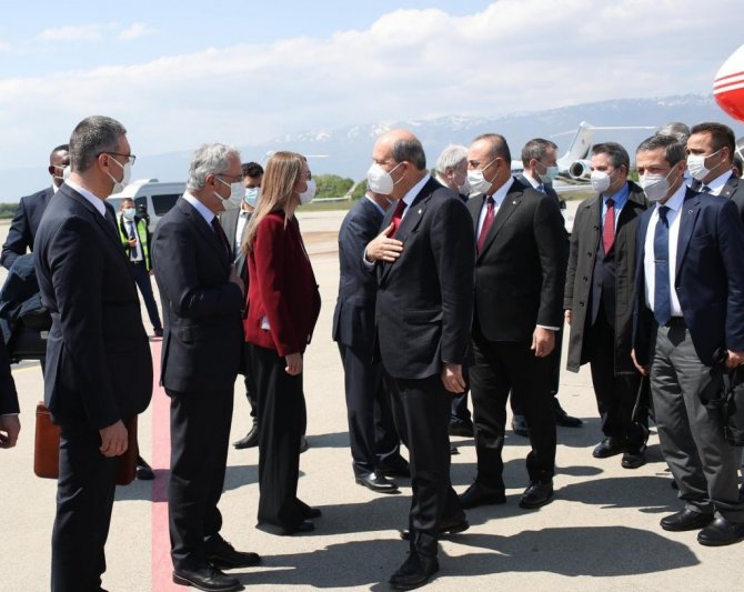 Bakan Çavuşoğlu ve KKTC Cumhurbaşkanı Tatar Cenevre’de