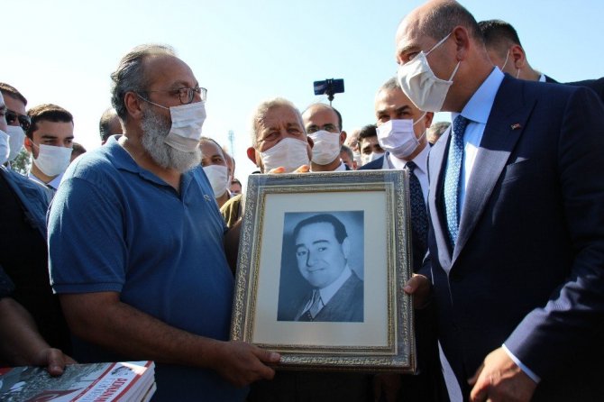 Bakan Soylu, Adnan Menderes Müzesi’nde incelemelerde bulundu