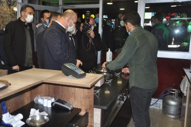 Bakan Soylu Yüksekova’da devam eden çalışmaları yerinde inceledi