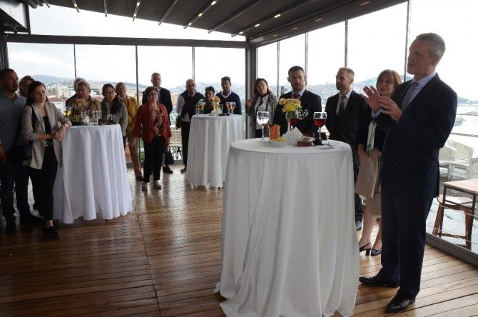 Belçika Kral Günü Kuşadası’nda kutlandı