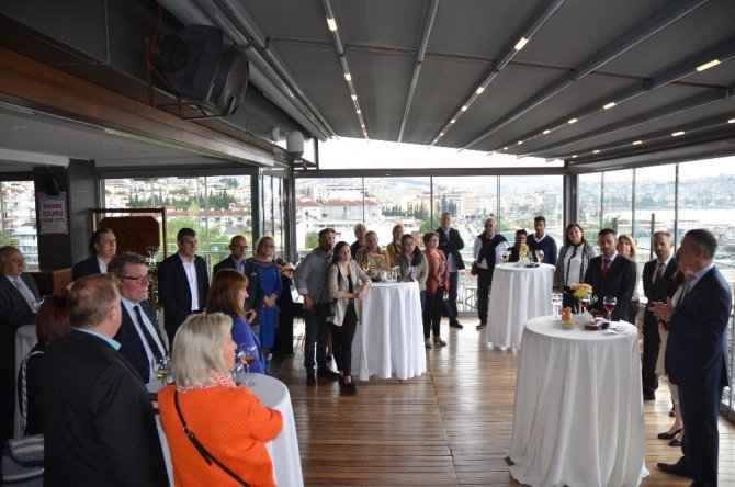 Belçika Kral Günü Kuşadası’nda kutlandı