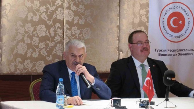Binali Yıldırım: “Kırgızistan’daki Ahıska Türklerinin politikada yer almaları önem arz ediyor”