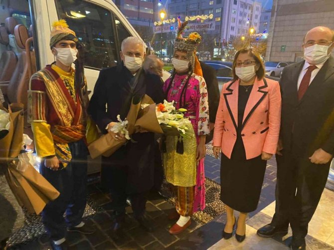 Binali Yıldırım ve İsmet Yılmaz’ın Gaziantep temasları