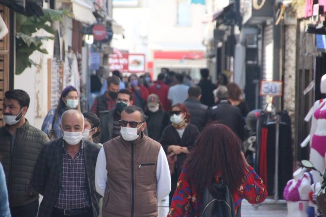 Bodrum’da sahillerde cumartesi yoğunluğu