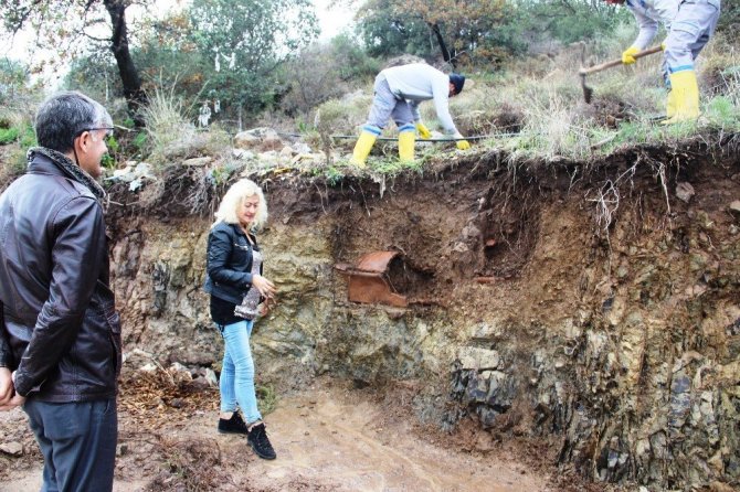 Bodrum’daki sel Bizans mezarlarını ortaya çıkardı