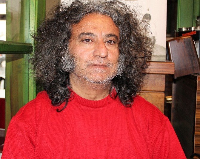 Bodrumlu Mehmet Asar, Dünyaca Ünlü Yıldız Adele’in Babası Olduğunu İddia Etti