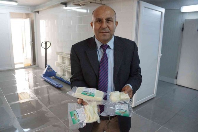 Bu fakülte ürettiği ürünlerle ülke ekonomisine katkı sağlıyor