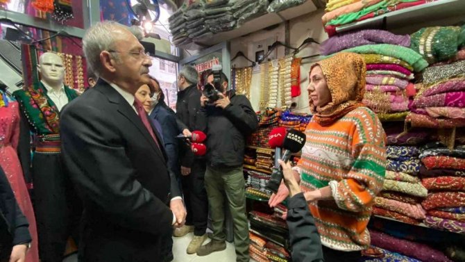 CHP Genel Başkanı Kılıçdaroğlu, Sur esnafını ziyaret etti