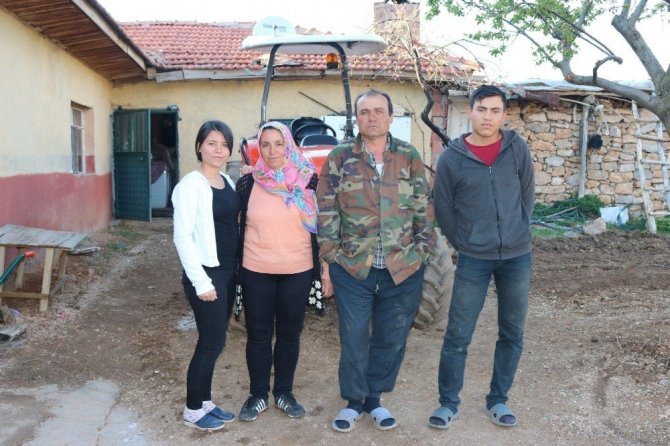 Çobanlık yapan genç kadın muhtar oldu