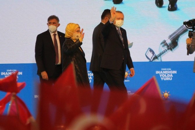 Cumhurbaşkanı Erdoğan İzmir kongresinde konuştu