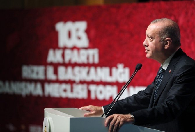 Cumhurbaşkanı Erdoğan: “Meral hanım sen bu geziciler ile berabersin yolun açık olsun”