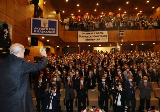 Cumhurbaşkanı Erdoğan: “Meral hanım sen bu geziciler ile berabersin yolun açık olsun”