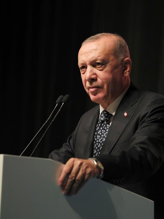 Cumhurbaşkanı Erdoğan: “Meral hanım sen bu geziciler ile berabersin yolun açık olsun”