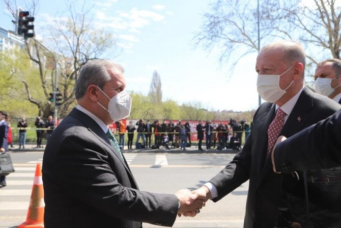 Cumhurbaşkanı Erdoğan, Mustafa Destici’yi BBP Genel Merkezi’nde ziyaret etti