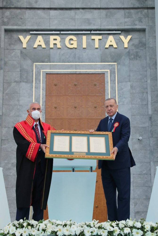 Cumhurbaşkanı Erdoğan: \