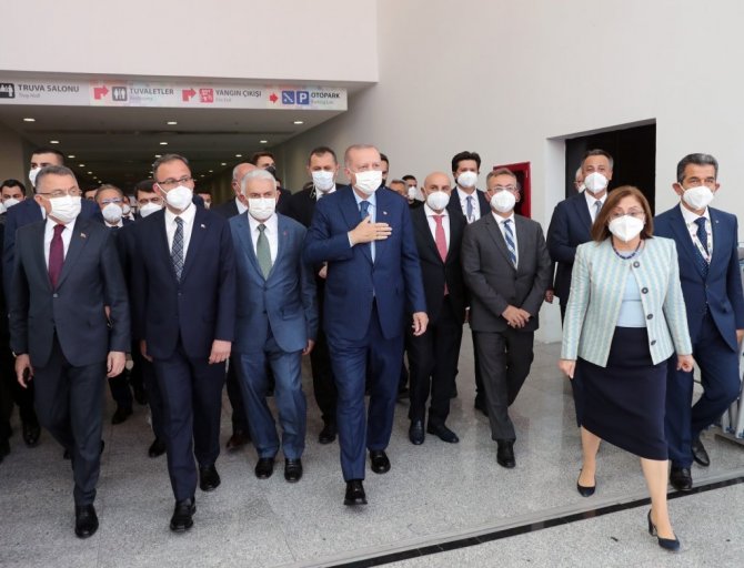 Cumhurbaşkanı Erdoğan: “Şehirlerimizi yeni bir anlayışla geliştirmeliyiz”