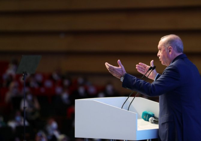 Cumhurbaşkanı Erdoğan: “Şehirlerimizi yeni bir anlayışla geliştirmeliyiz”