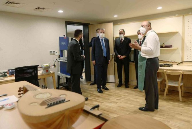 Cumhurbaşkanı Erdoğan, Üsküdar’daki Palet Türk Müziği İlkokulu’nun açılışı yaptı