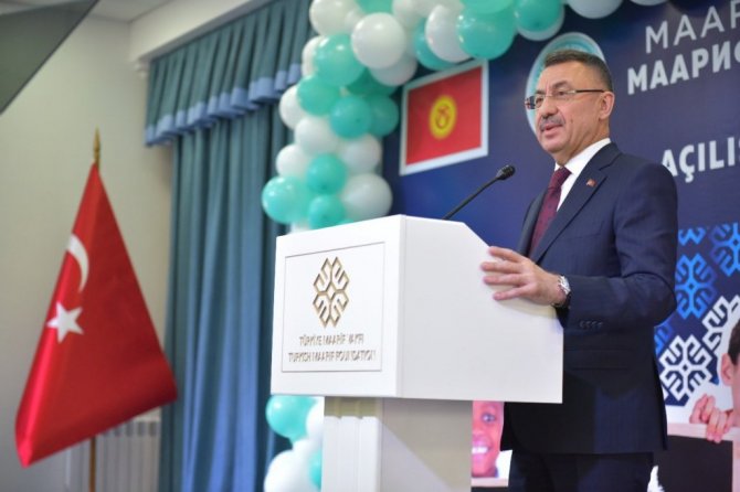 Cumhurbaşkanı Yardımcısı Oktay, Kırgızistan Cumhurbaşkanı Caparov ile görüştü