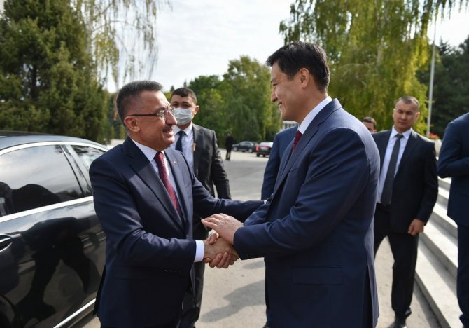 Cumhurbaşkanı Yardımcısı Oktay, Kırgızistan’da