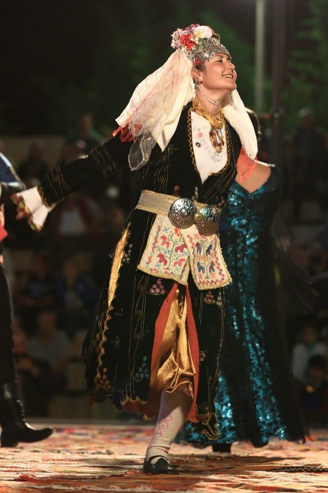 Denizli’de ‘Yörük Göçü ve Toyu’ düzenlendi