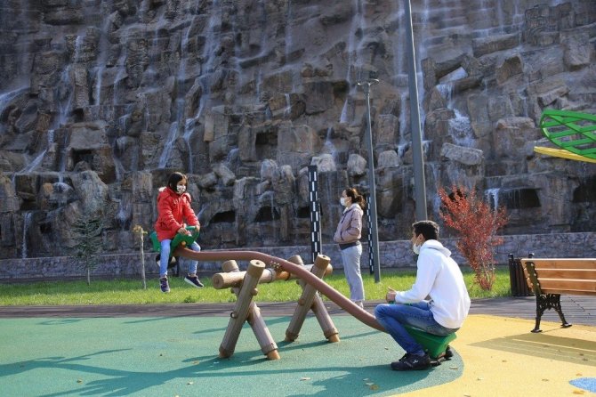 Denizlililerin yeni gözdesi Seyir Tepesi Şehir Ormanı oldu
