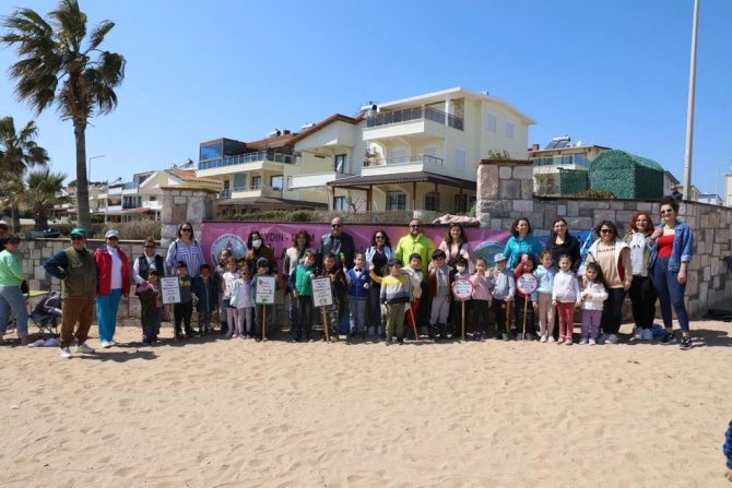 Didim’de minikler yetişkinlere örnek odlu