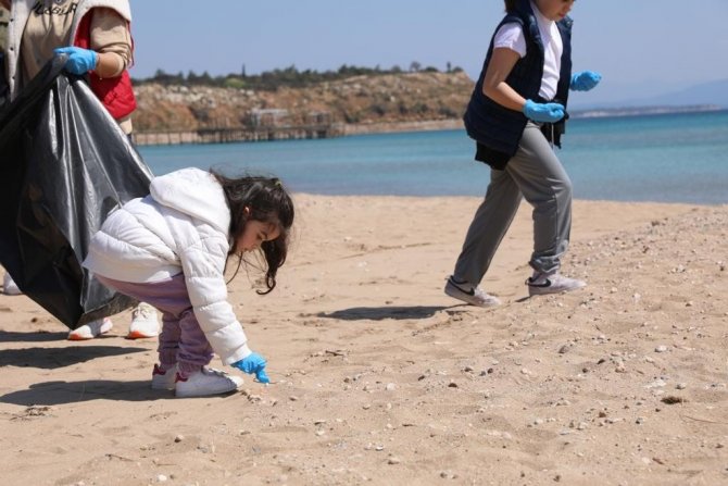 Didim’de minikler yetişkinlere örnek odlu