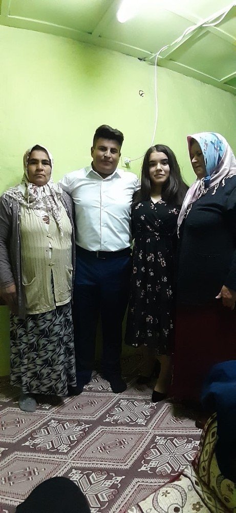 Düğün için gün sayan genç kız hayatını kaybetti