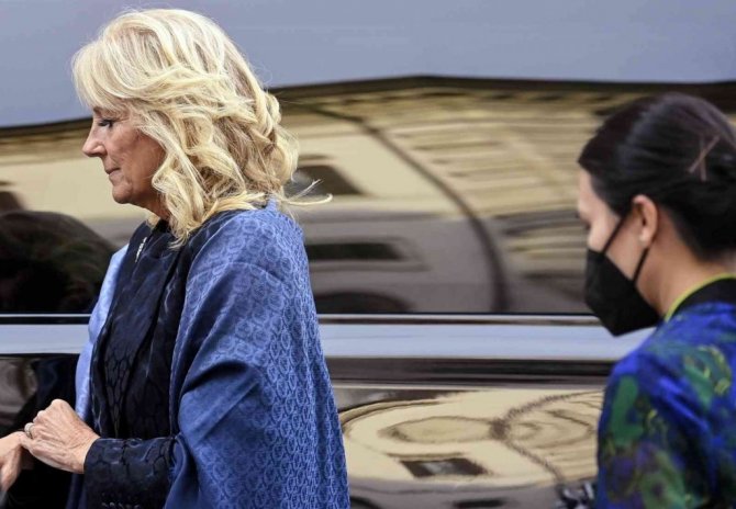 First Lady Jill Biden ve Brigitte Macron Roma’da bir araya geldi