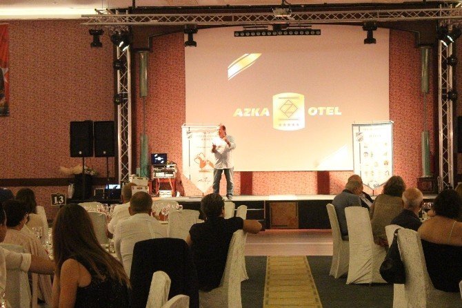 Gani Müjde: “Cem Yılmaz Ünlü Olmadan Önce Yetenek Gördüm”