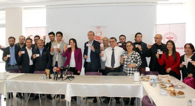 Gazeteciler organlarını bağışladı