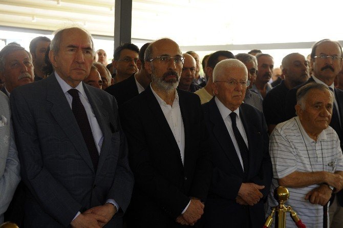 Hakkı Devrim Son Yolculuğuna Uğurlanıyor
