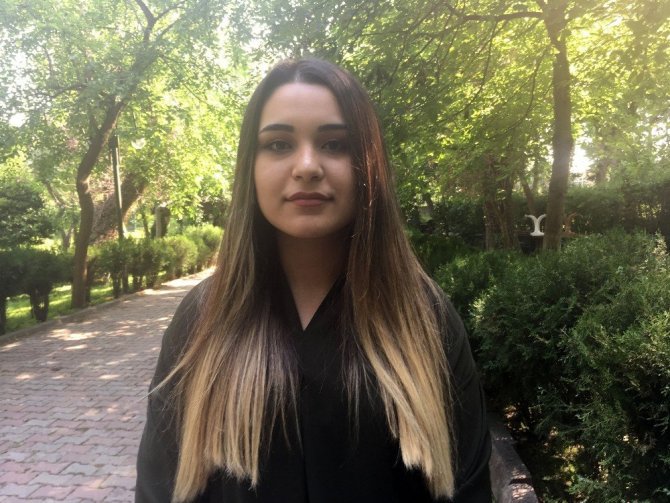 Haluk Levent takipçisinin isteğini kırmadı, kavalye oldu