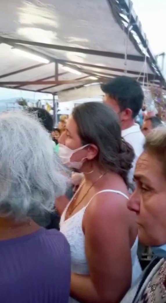 İBB Başkanı İmamoğlu’na Büyükada’da vatandaştan temizlik tepkisi