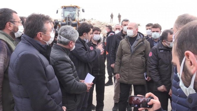 İçişleri Bakanı Süleyman Soylu İdlib’de