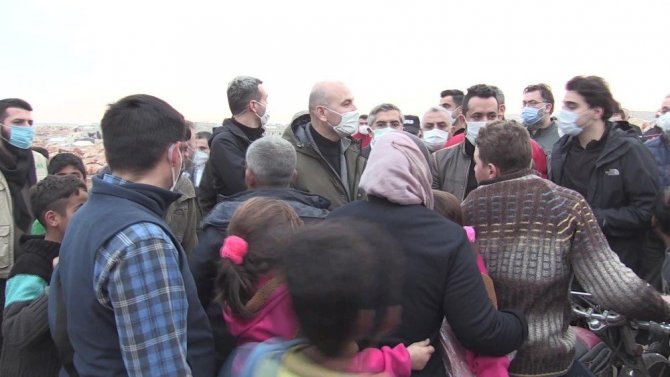 İçişleri Bakanı Süleyman Soylu İdlib’de
