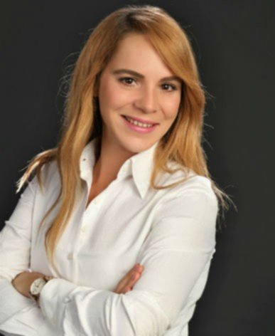 İŞ HUKUKU UZMANI AV. BİRNUR BAYRAKTAR ASLAN İSE,