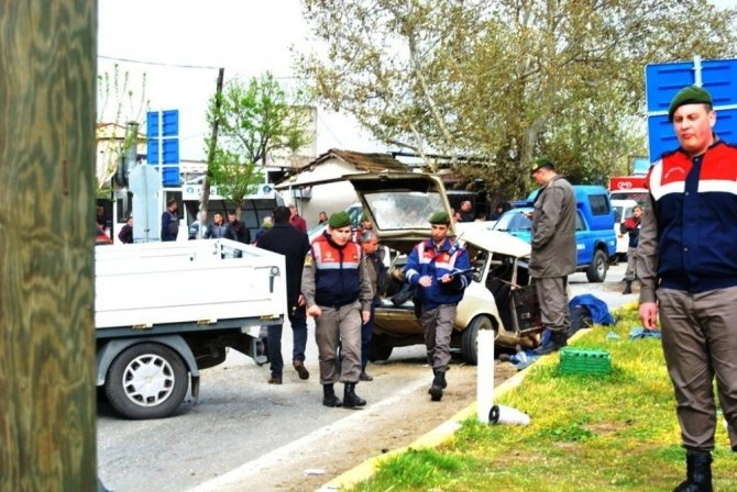 ÃdemiÅ'te feci kaza: 3 Ã¶lÃ¼, 1 aÄÄ±r yaralÄ± ile ilgili gÃ¶rsel sonucu