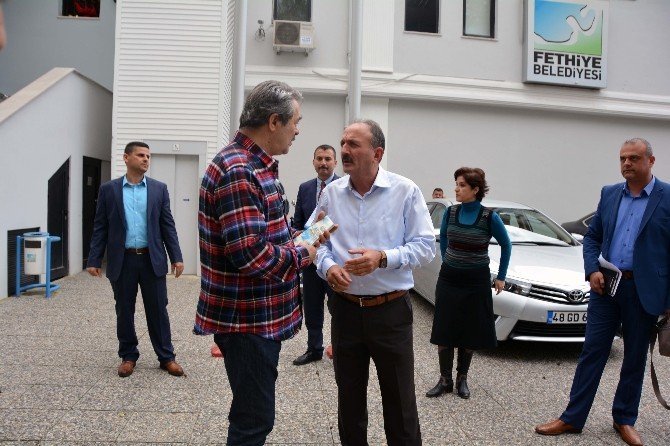 Kadir İnanır İle Görüşen Eski MHP’li Başkana, Yüzlerce Takipçisinden Eleştiri