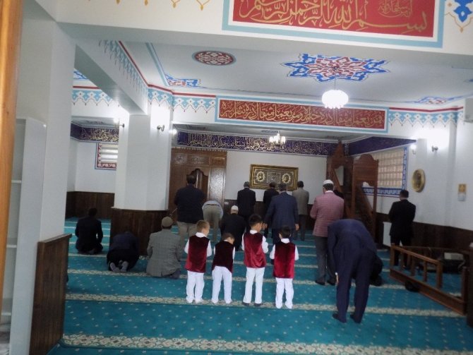 Karacasu’da en kapsamlı engelsiz cami törenle açıldı