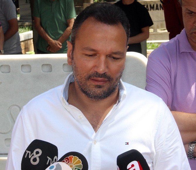 Kemal Sunal, Mezarı Başında Anıldı