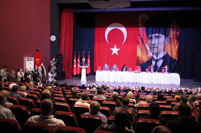 Kılıçdaroğlu, Aydın’da Kanaat Önderleri Toplantısı’na katıldı