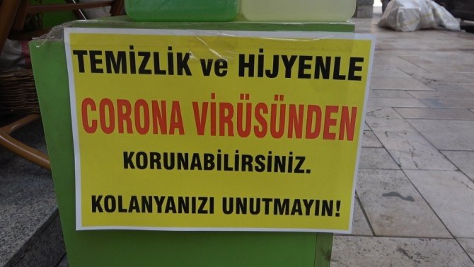 Kolonyacılarda ’korona’ kuyruğu