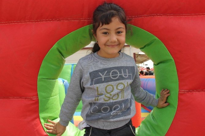 Köy çocukları için harekete geçtiler